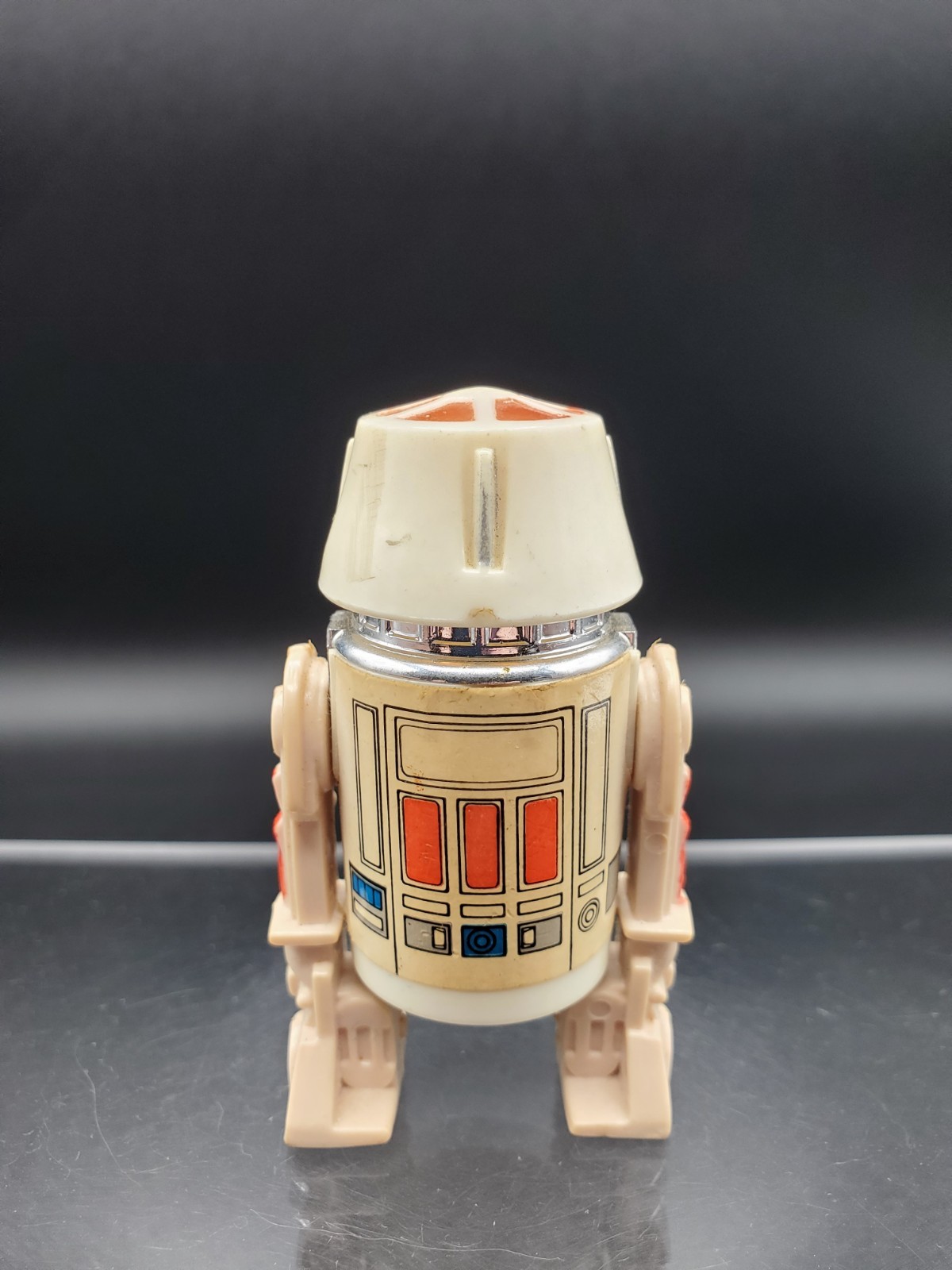 R5-D4 (Arfive-Defour) sold
