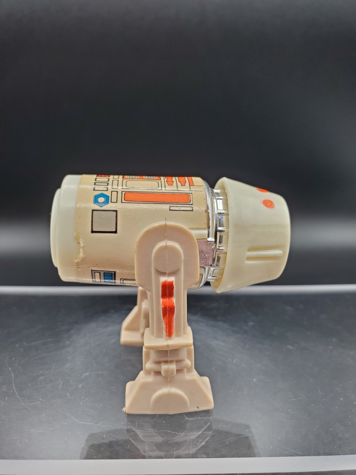 R5-D4 (Arfive-Defour) sold