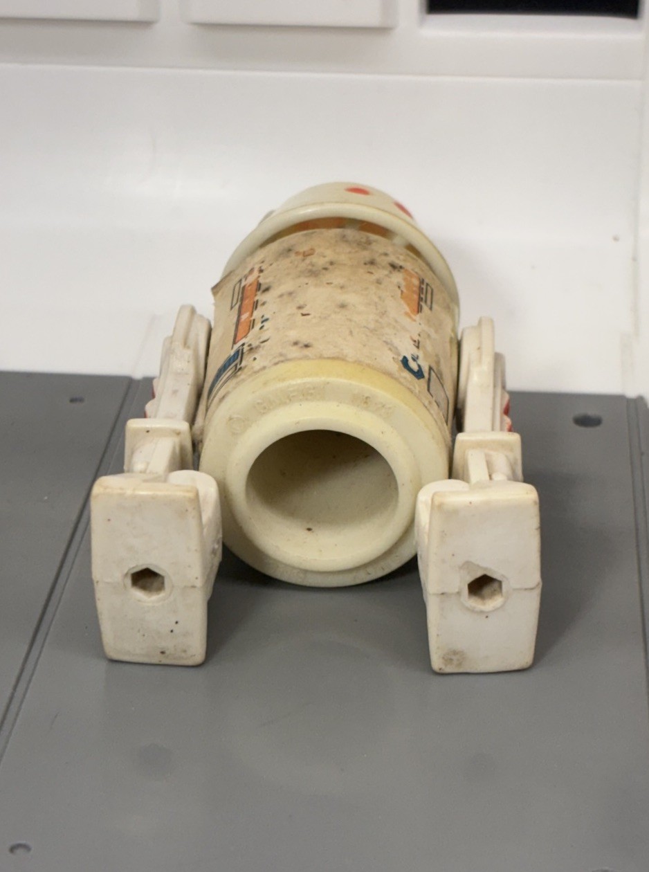 R5-D4 (Arfive-Defour) sold