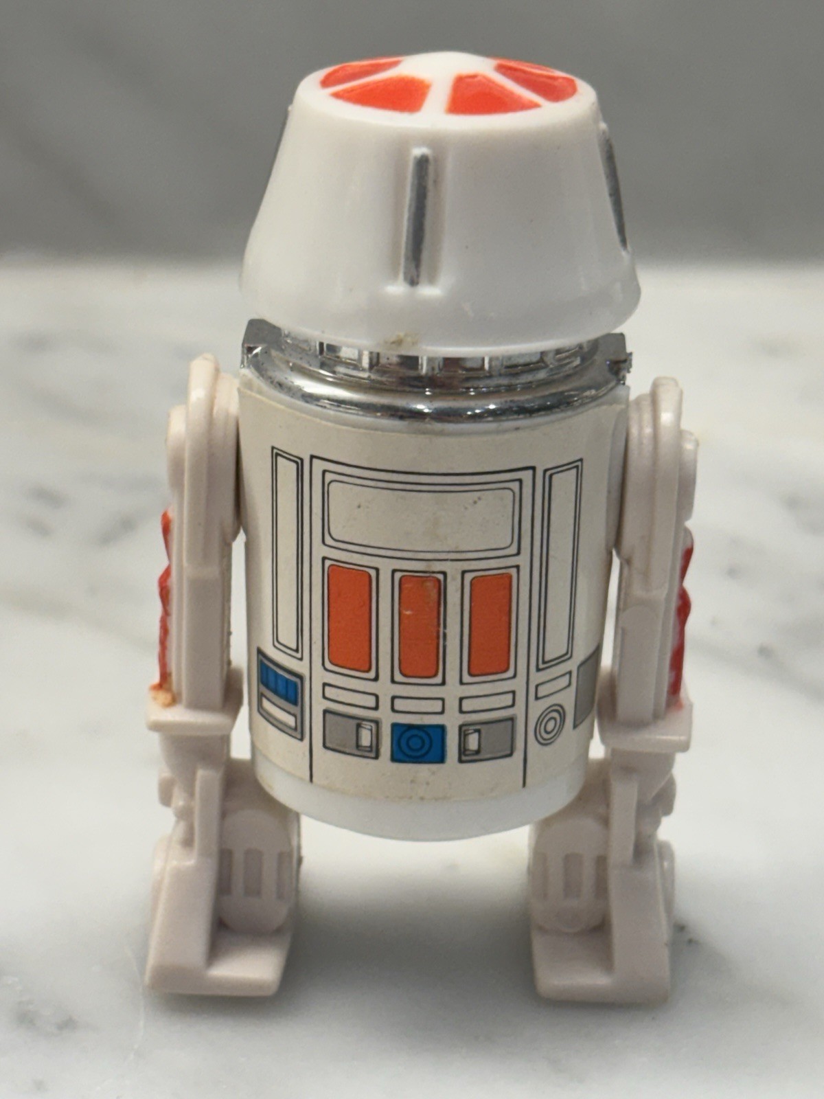 R5-D4 (Arfive-Defour) sold