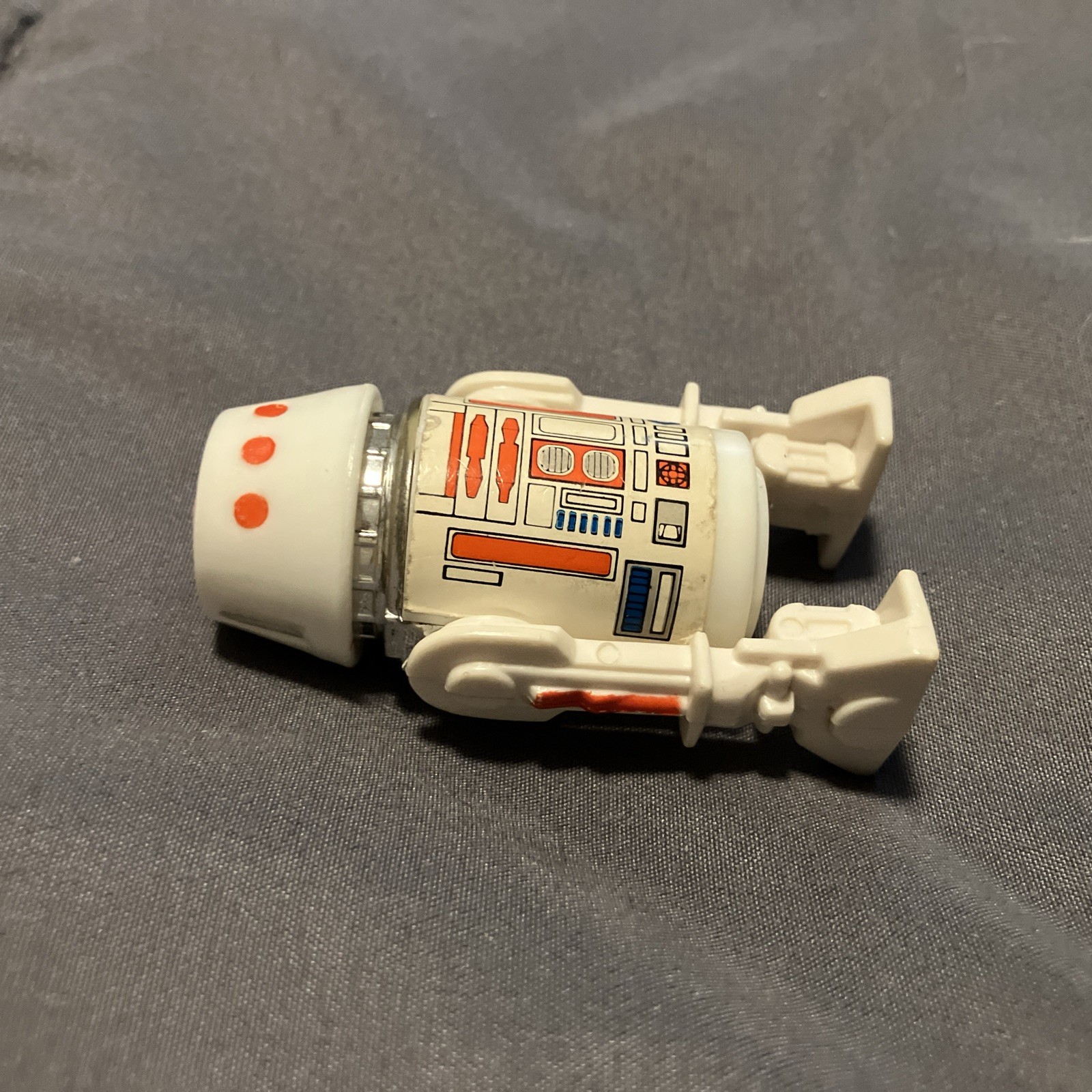 R5-D4 (Arfive-Defour) sold