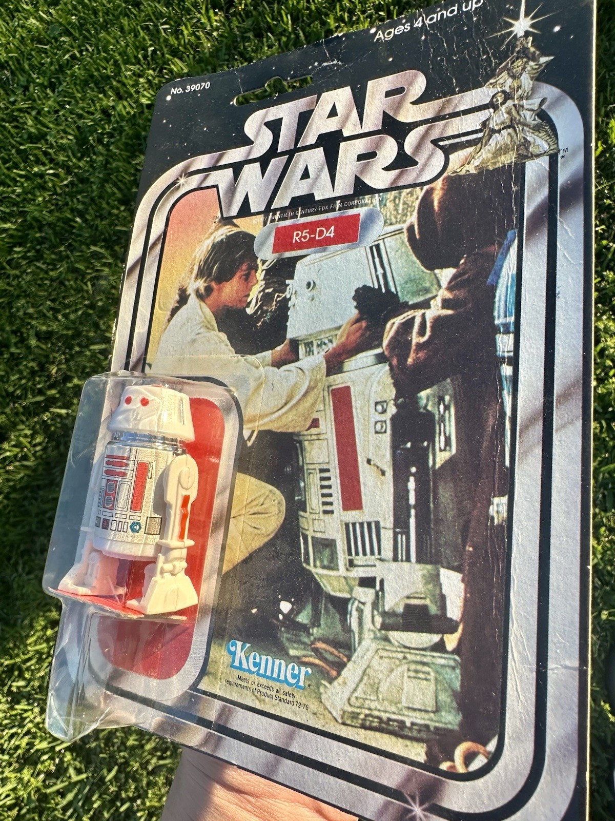 R5-D4 (Arfive-Defour) sold