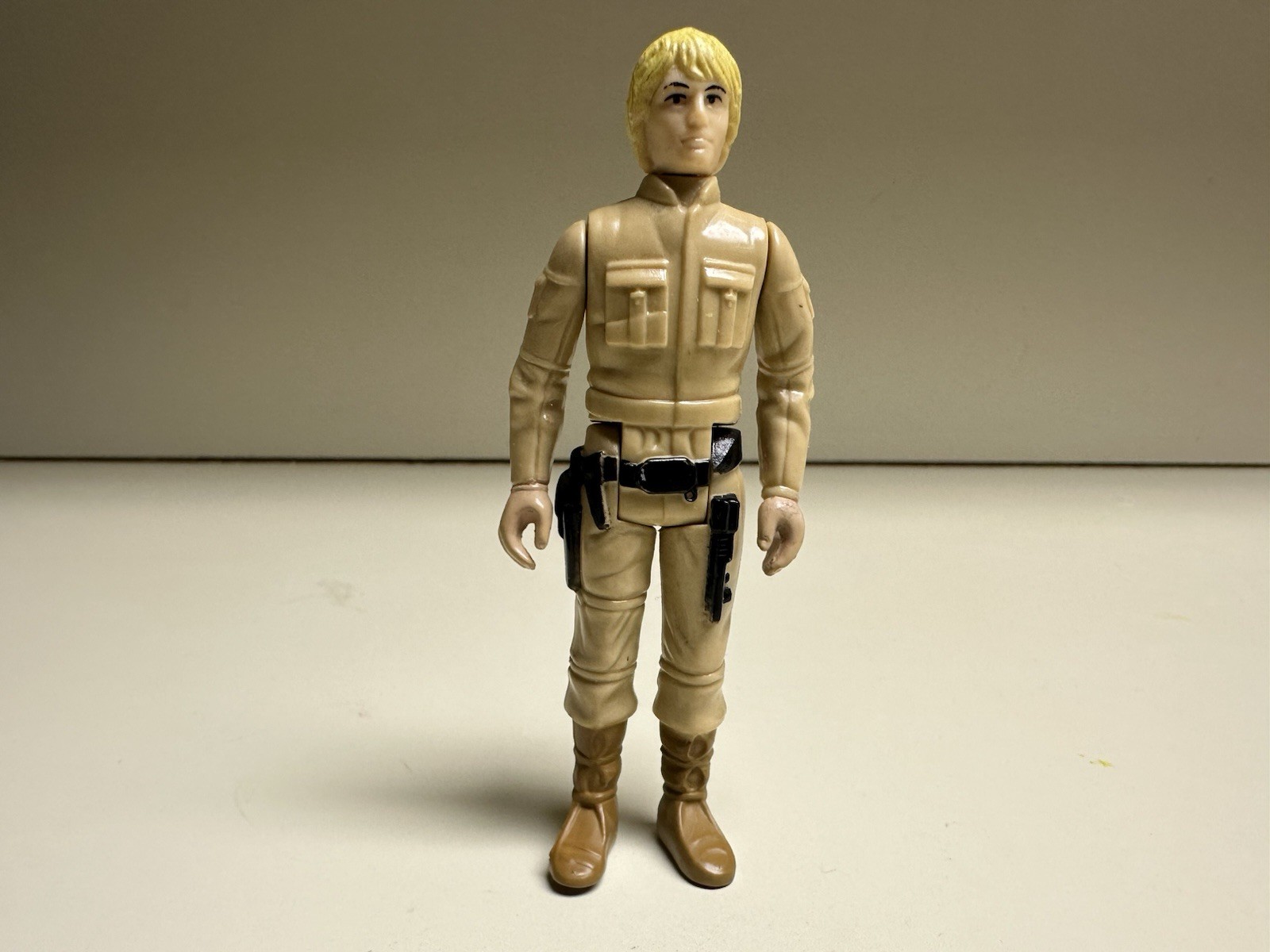 Luke Skywalker (Bespin Fatigues) sold
