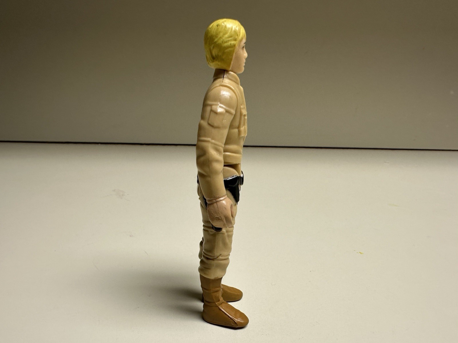 Luke Skywalker (Bespin Fatigues) sold