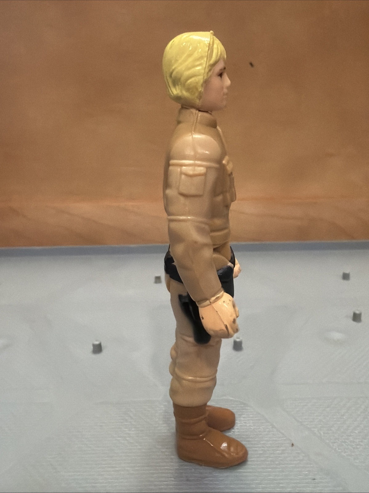 Luke Skywalker (Bespin Fatigues) sold