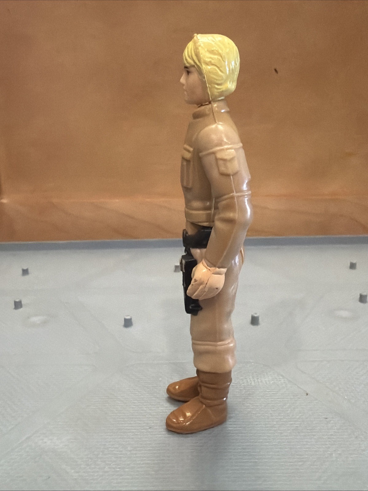 Luke Skywalker (Bespin Fatigues) sold