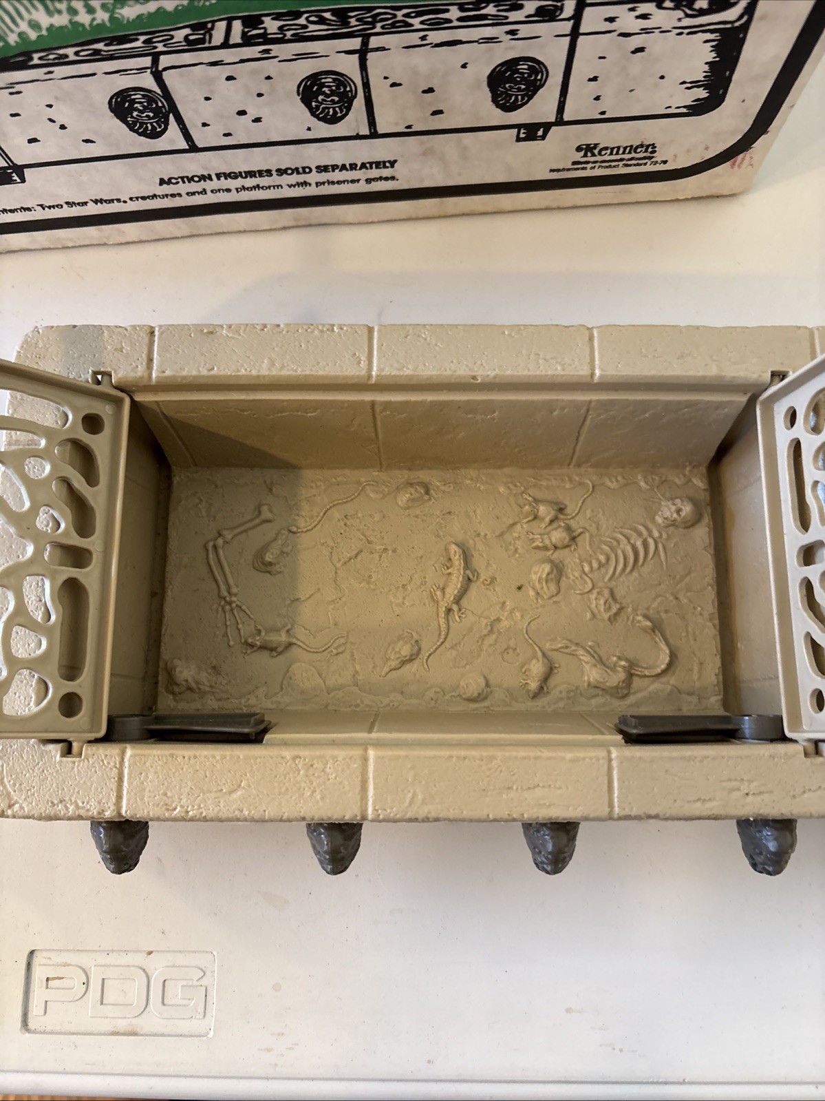 Jabba the Hutt Action Playset sold