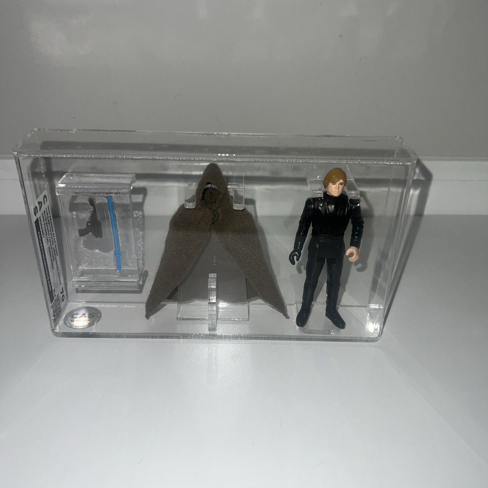 Luke Skywalker (Jedi Knight Outfit) sold