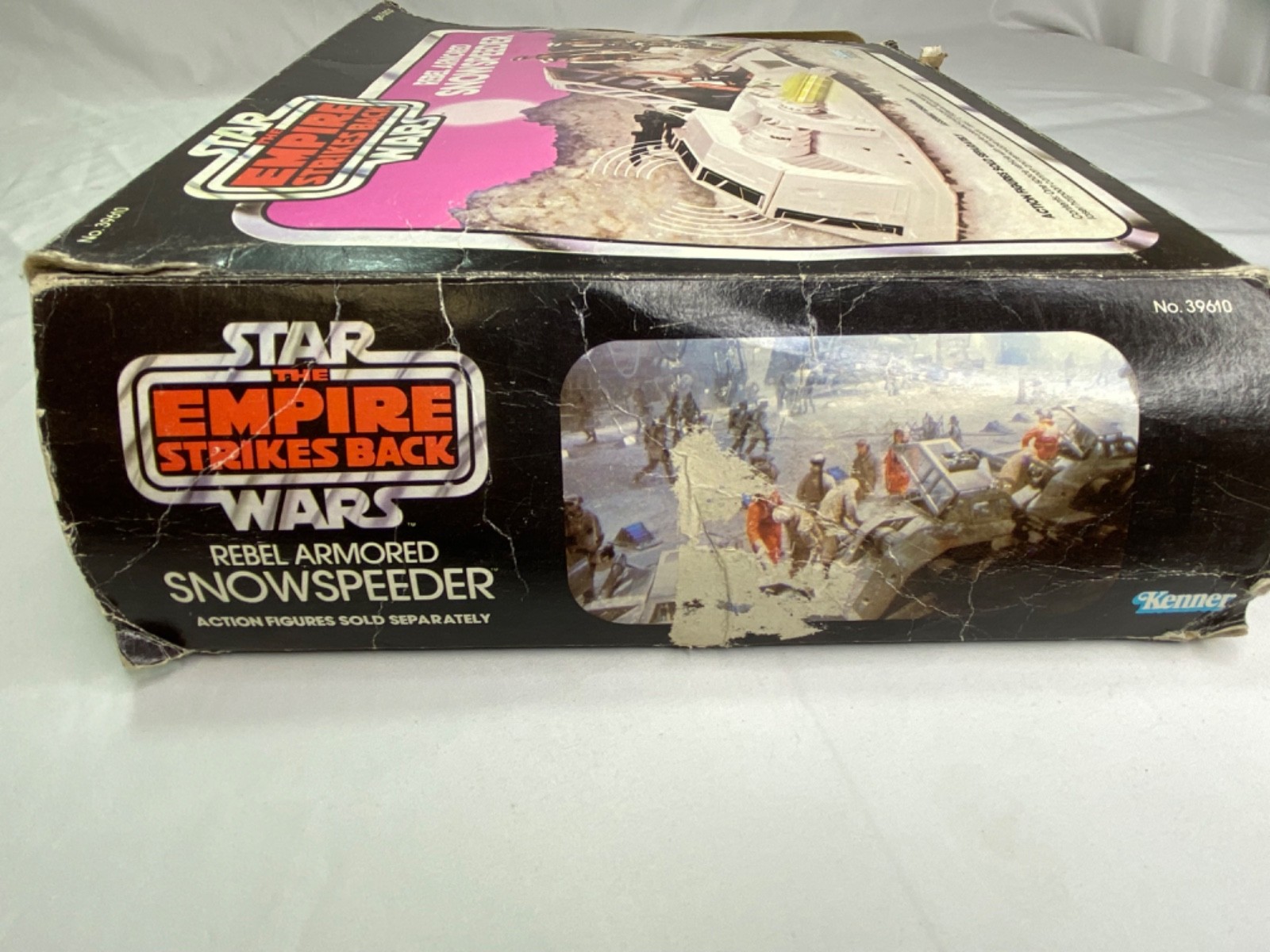 Rebel Armored Snowspeeder sold