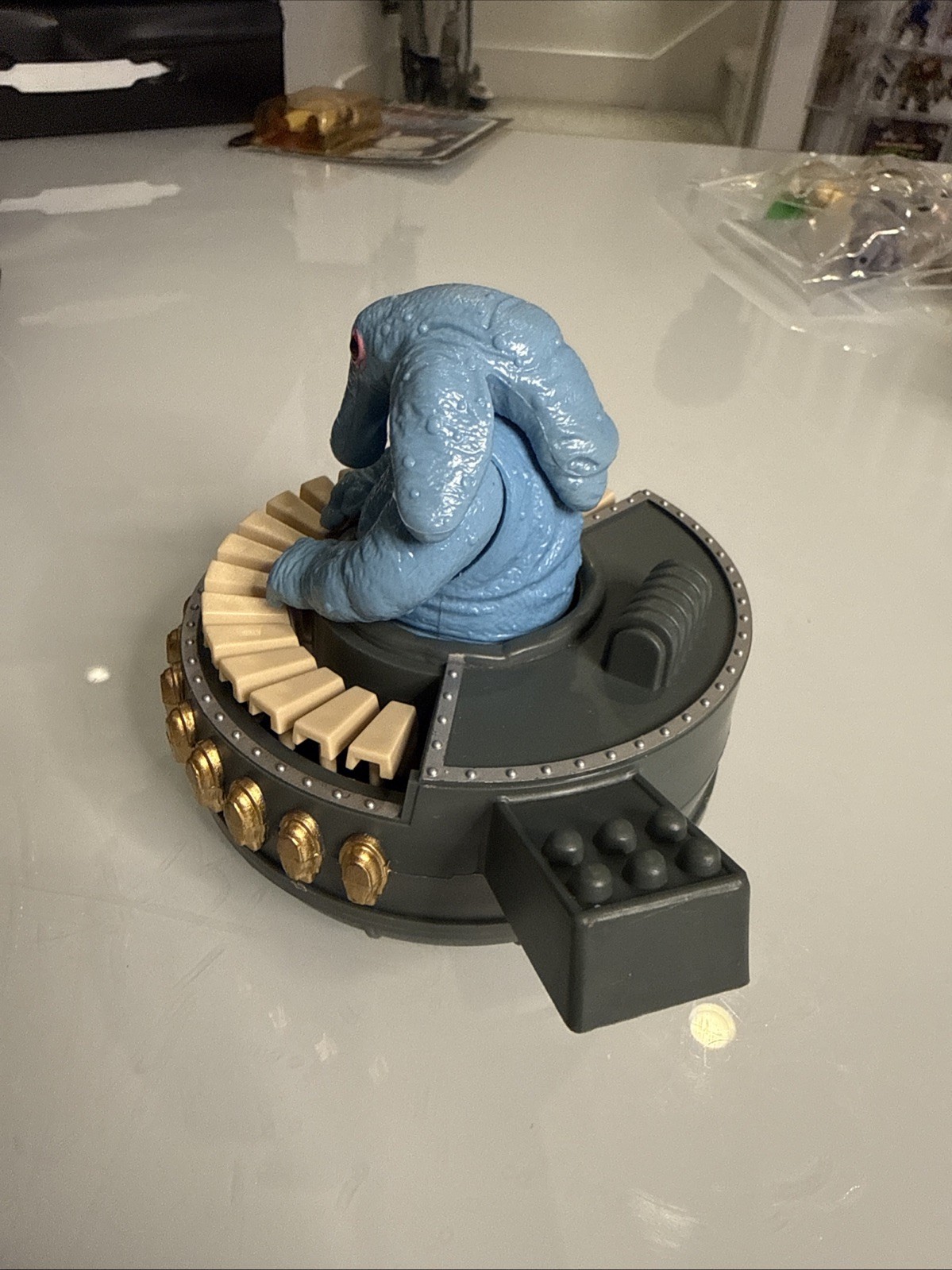 Max Rebo sold