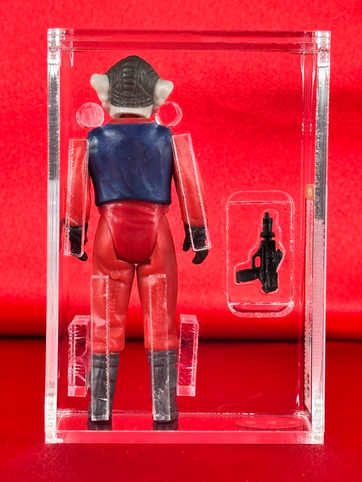 Nien Nunb sold