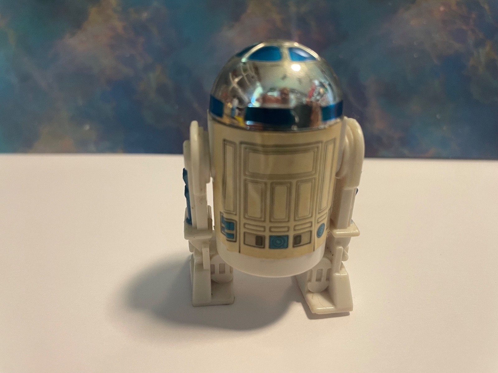 R2-D2 (Artoo-Detoo) with pop-up Lightsaber sold