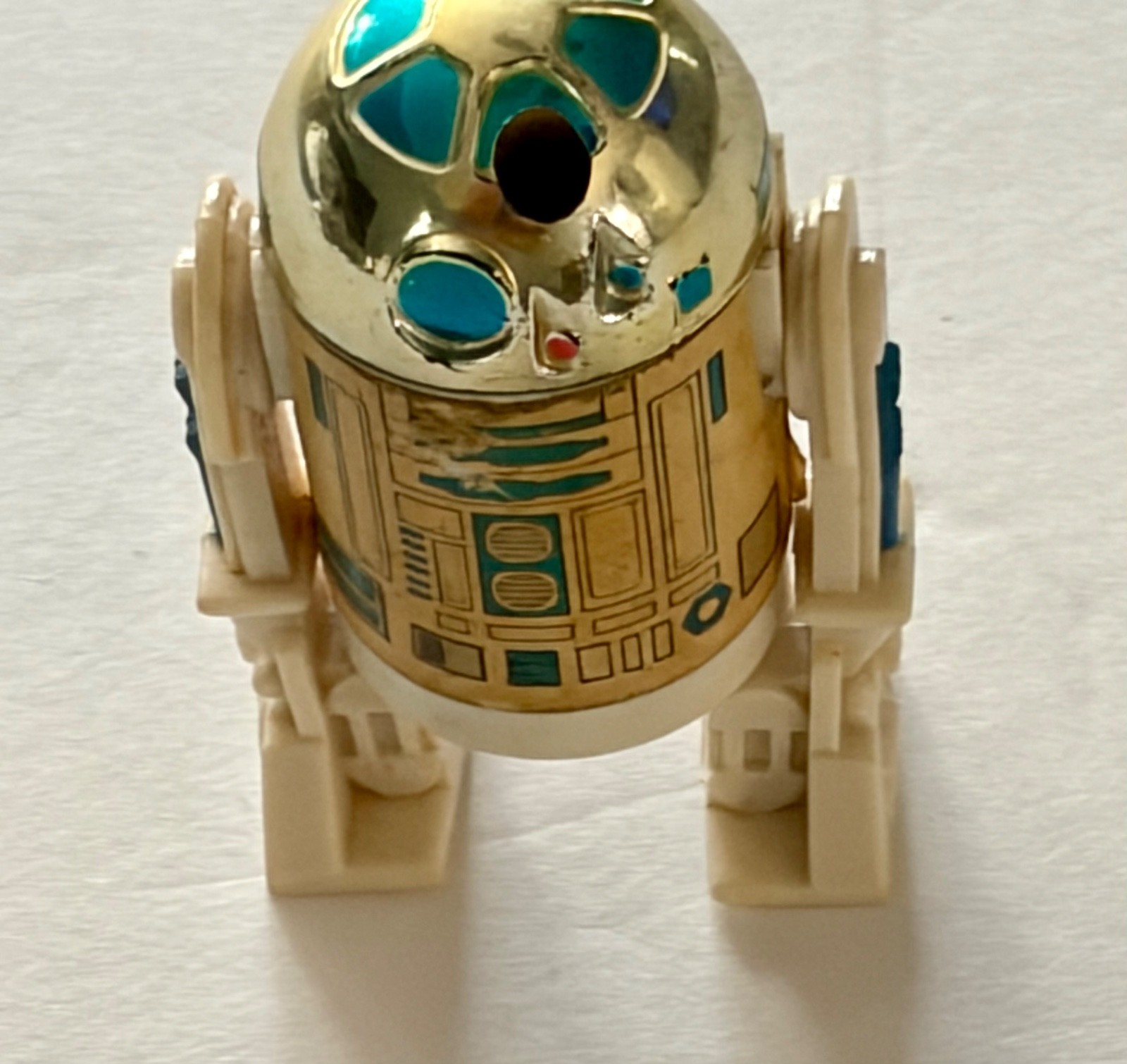 R2-D2 (Artoo-Detoo) with pop-up Lightsaber sold