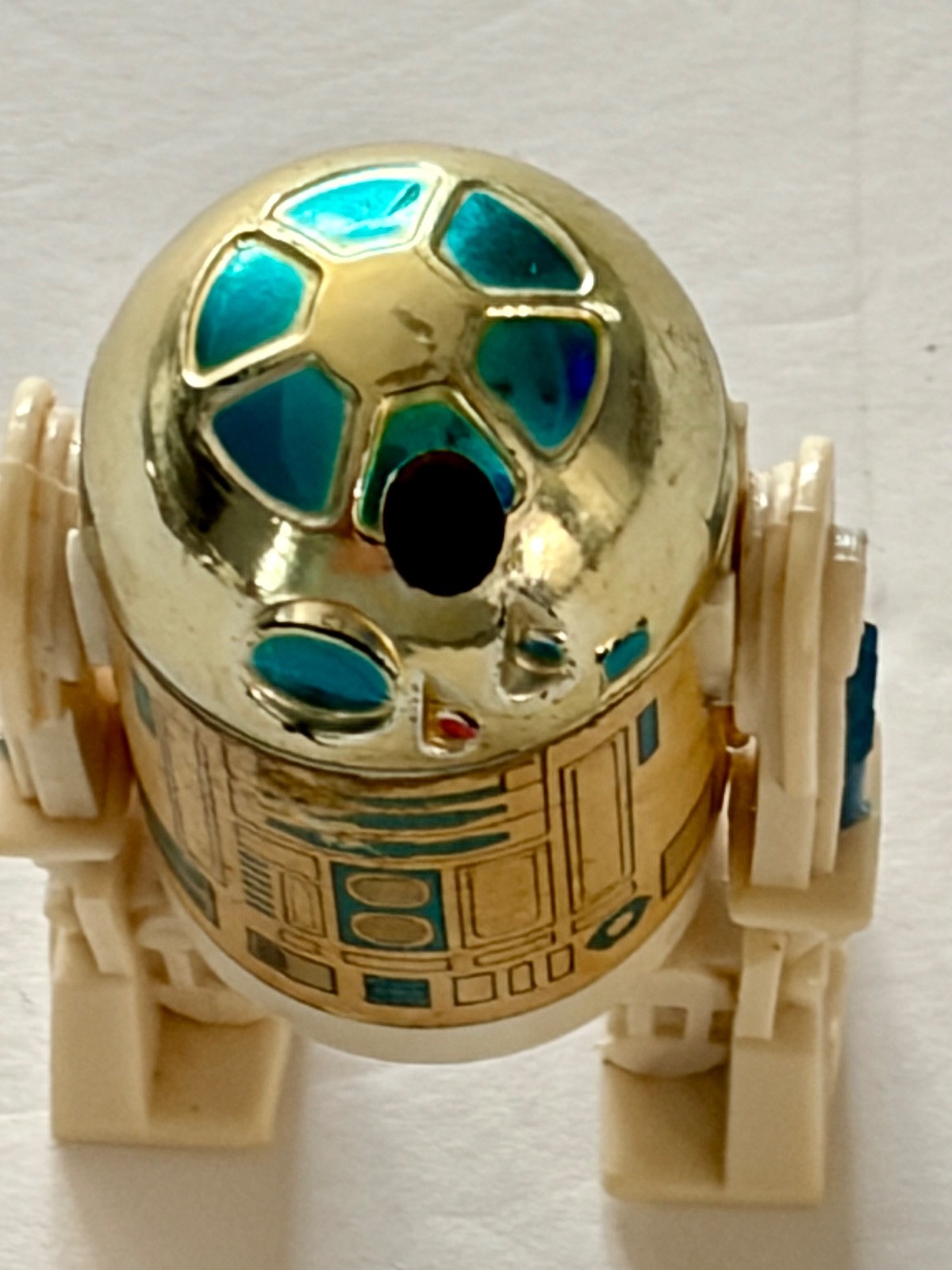 R2-D2 (Artoo-Detoo) with pop-up Lightsaber sold
