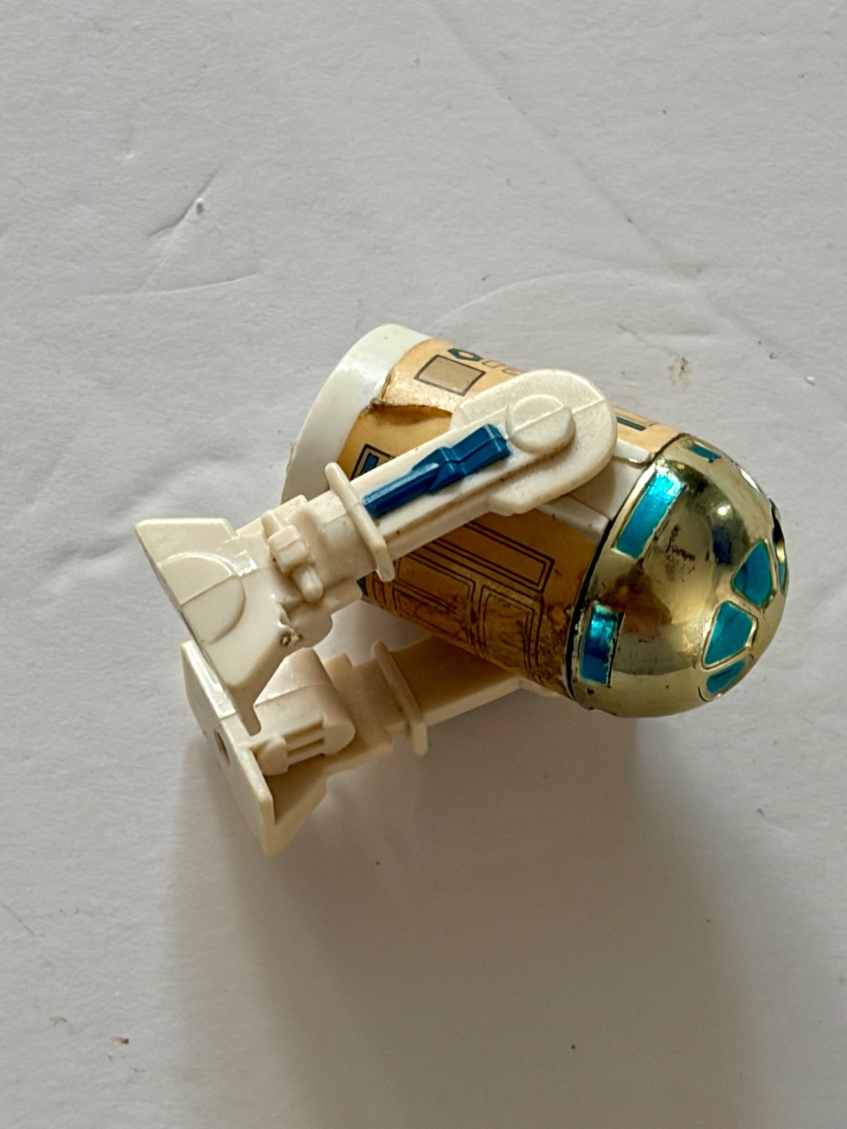 R2-D2 (Artoo-Detoo) with pop-up Lightsaber sold