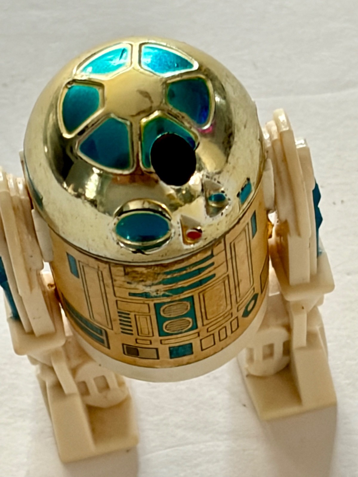 R2-D2 (Artoo-Detoo) with pop-up Lightsaber sold