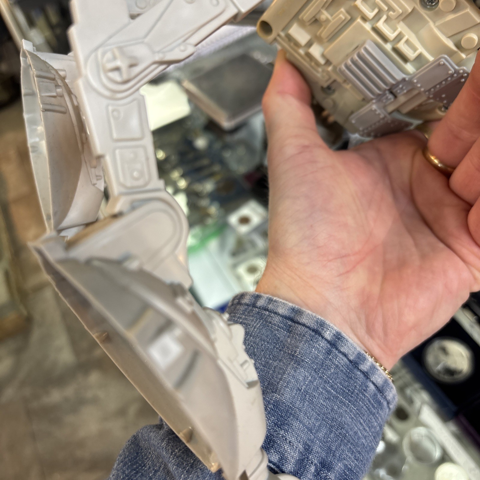 Scout Walker (AT-ST) sold