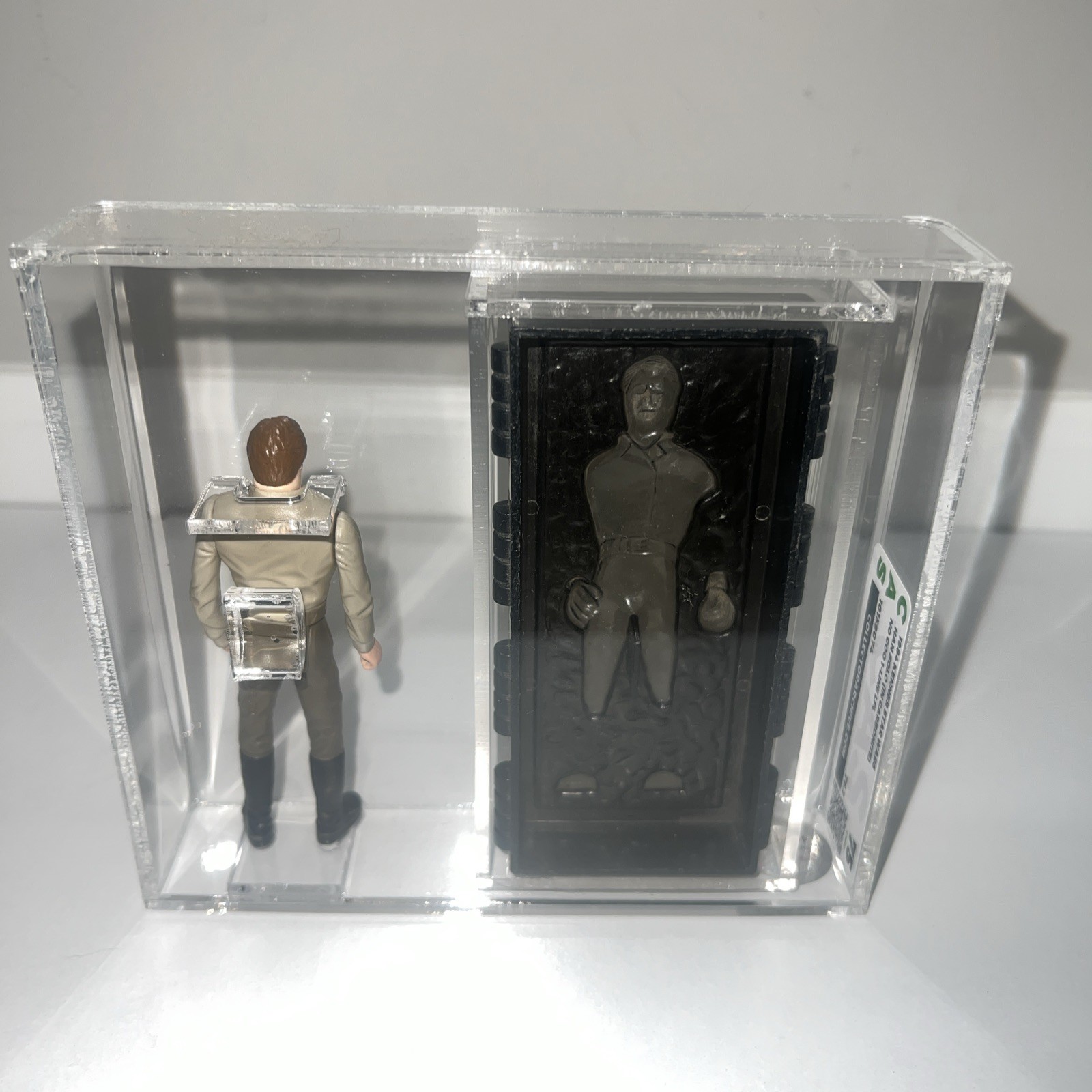 Han Solo (In Carbonite Chamber) sold