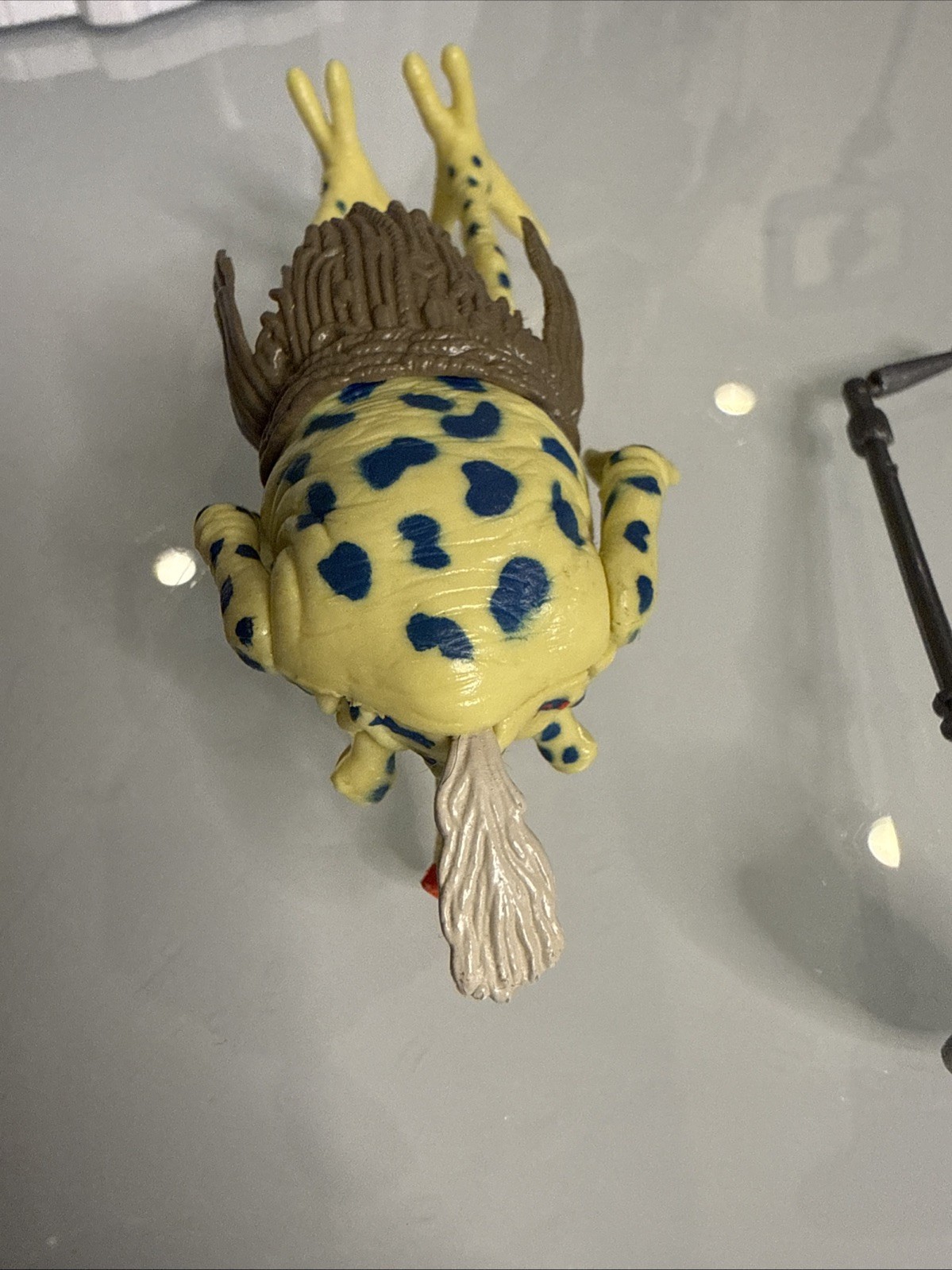 Sy Snootles sold
