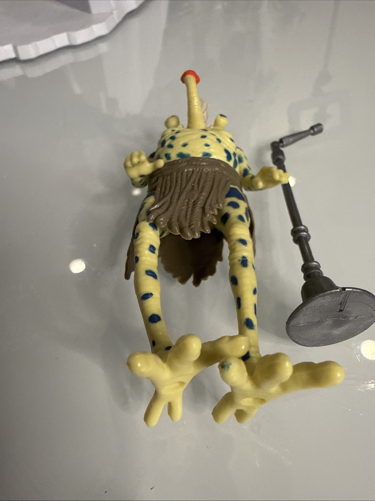 Sy Snootles sold