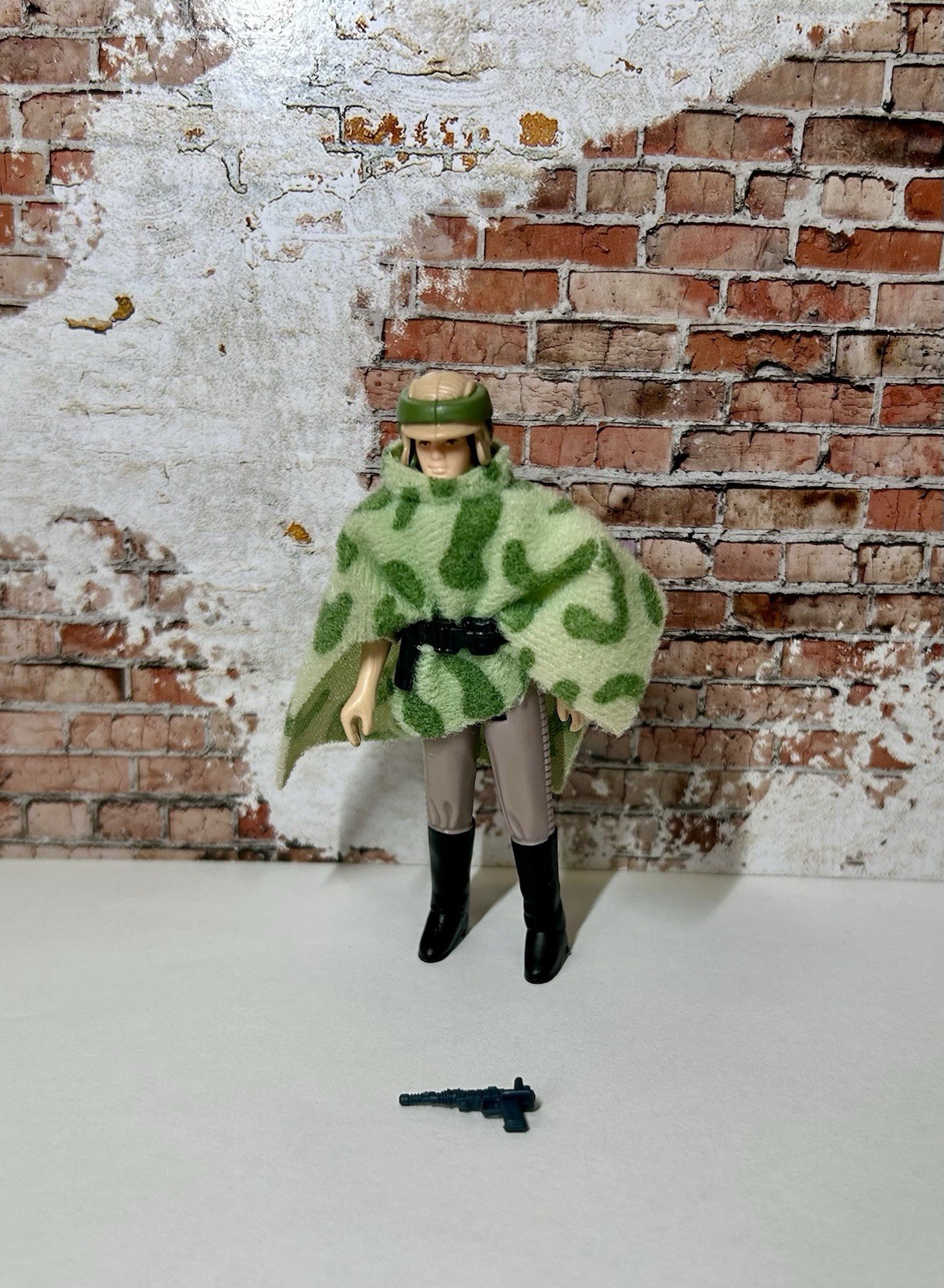 Princess Leia Organa (In Combat Poncho) sold
