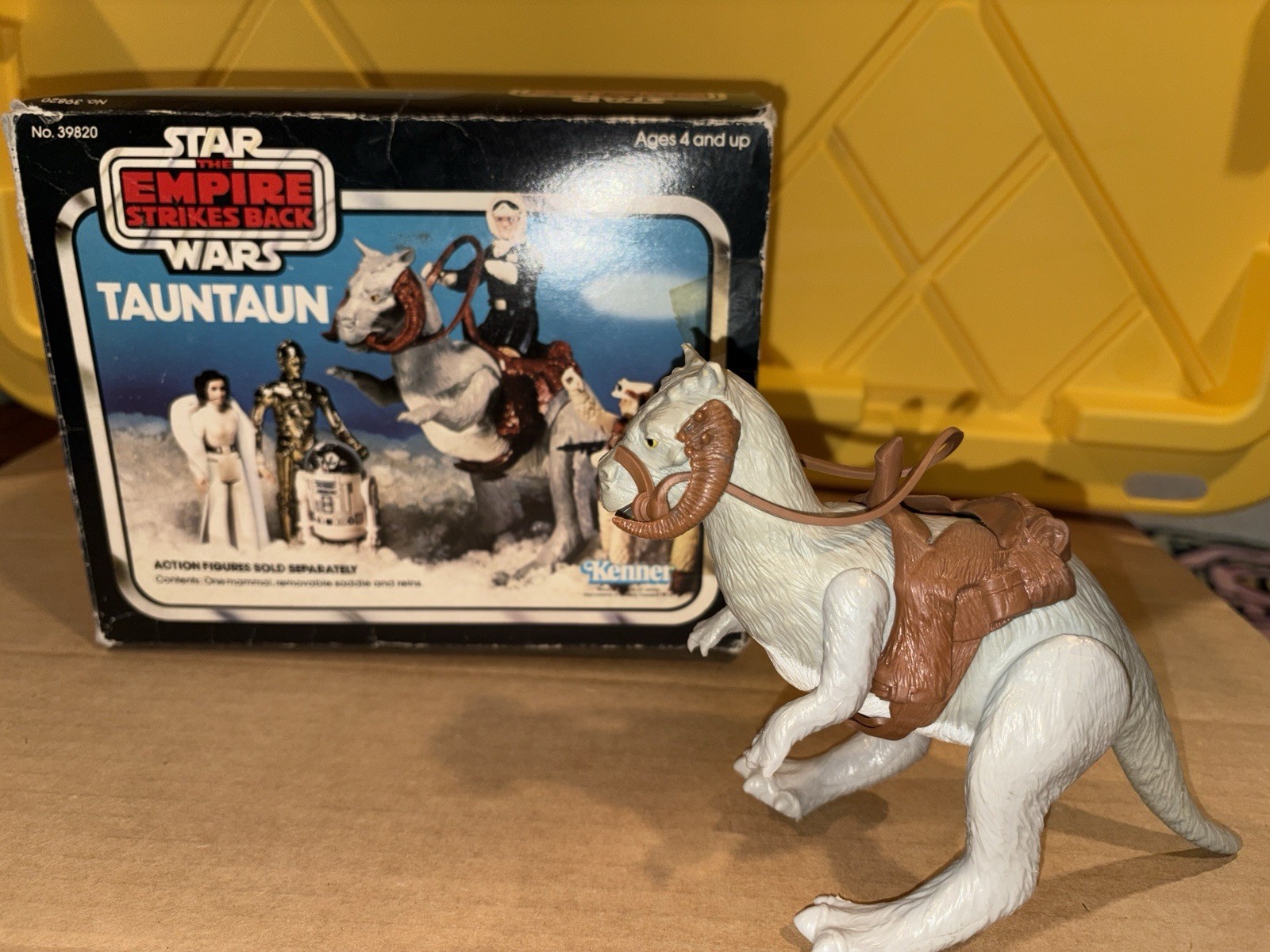 Tauntaun (closed belly) sold
