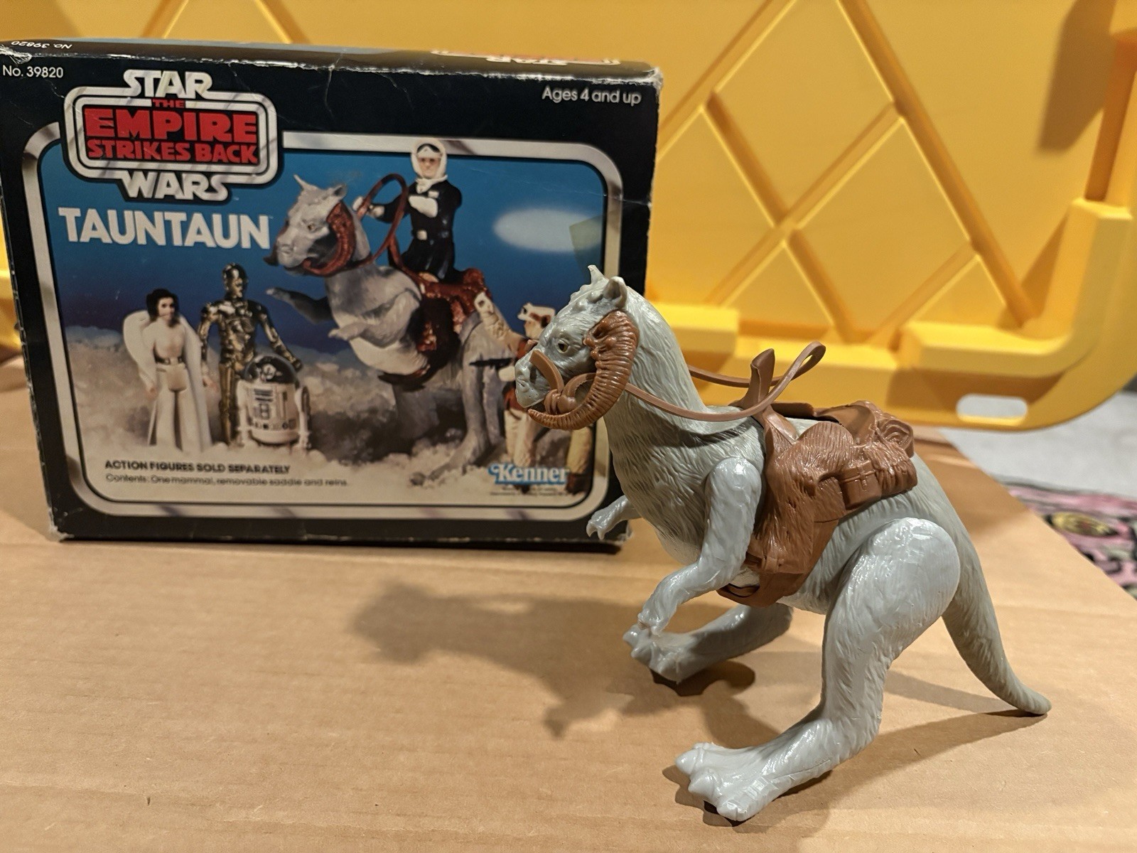 Tauntaun (closed belly) sold