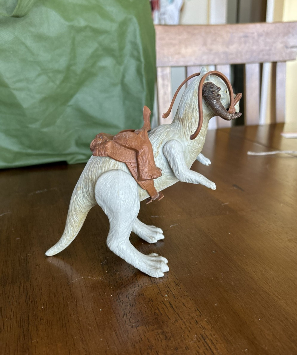 Tauntaun (closed belly) sold
