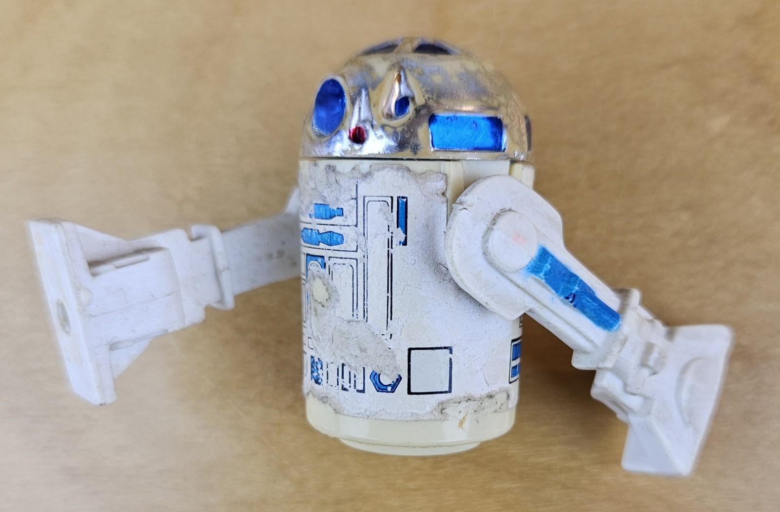 R2-D2 (Artoo-Detoo) sold