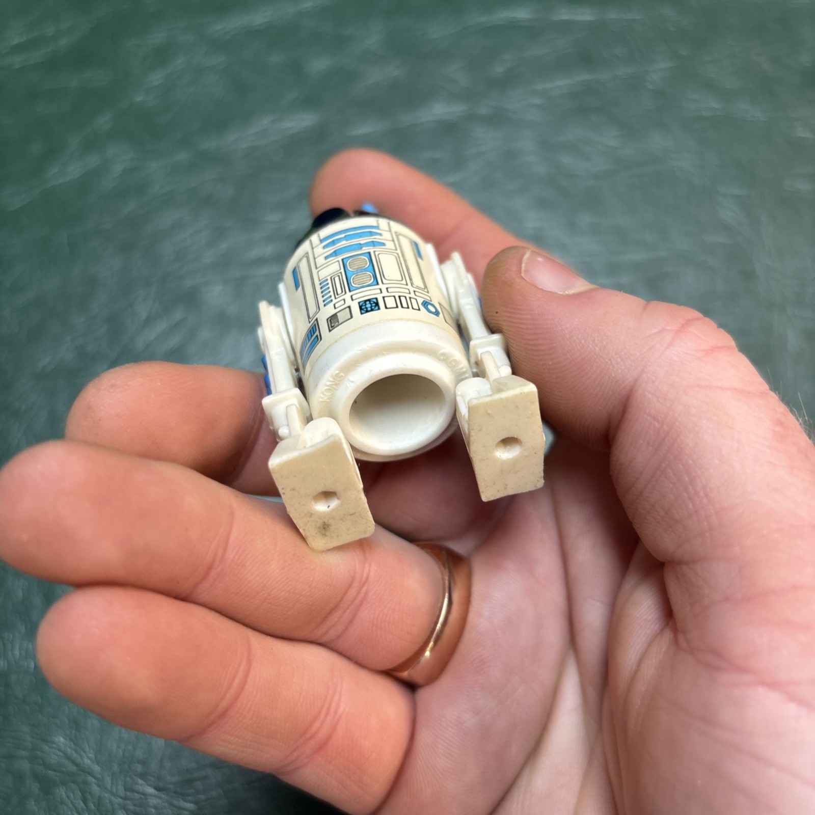 R2-D2 (Artoo-Detoo) (with Sensorscope) sold