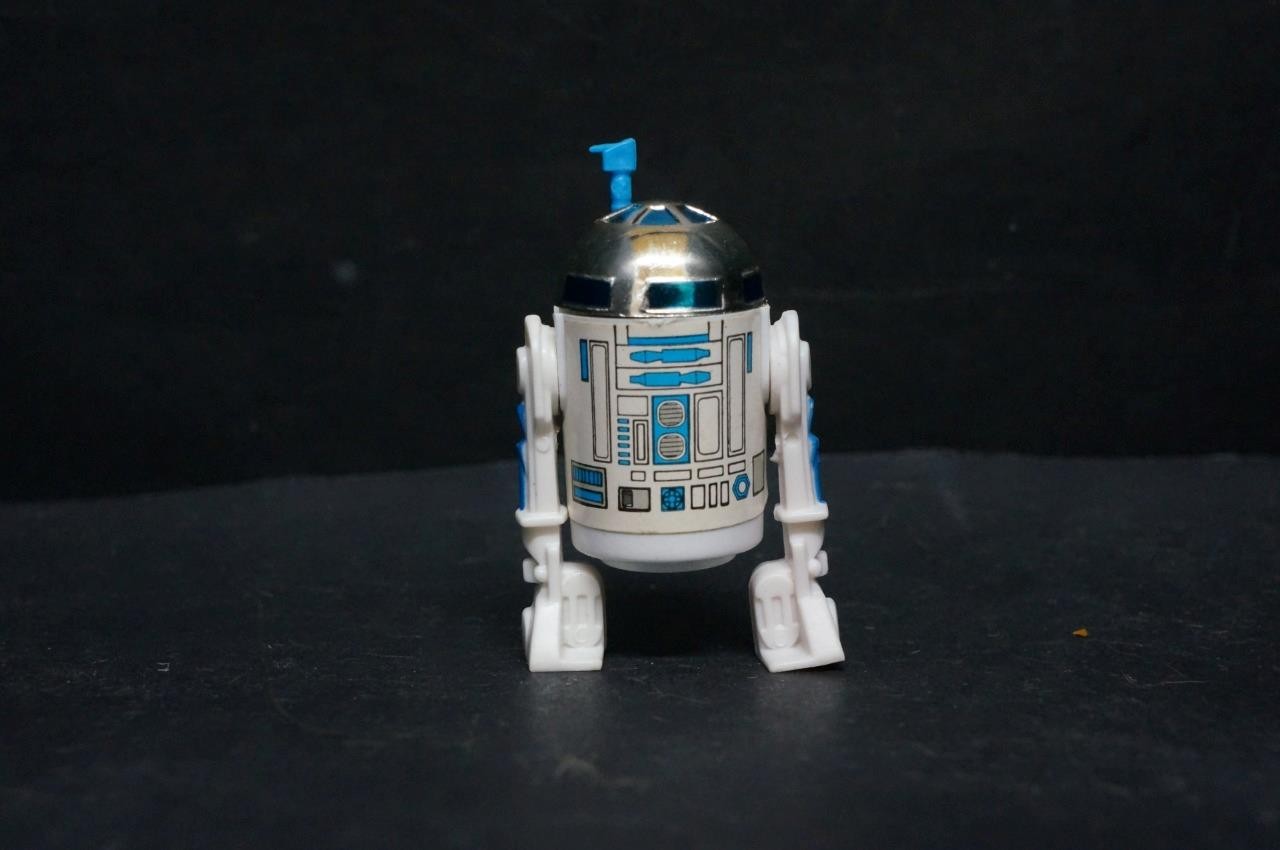 R2-D2 (Artoo-Detoo) (with Sensorscope) sold