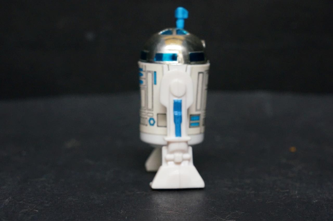 R2-D2 (Artoo-Detoo) (with Sensorscope) sold