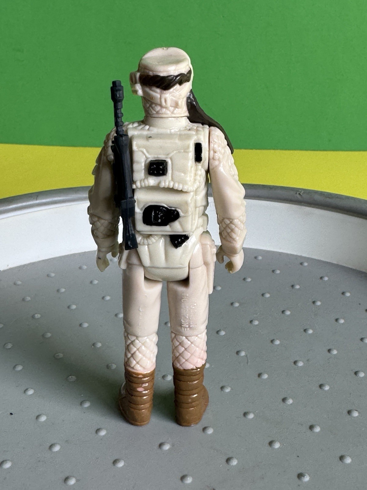 Rebel Commander sold