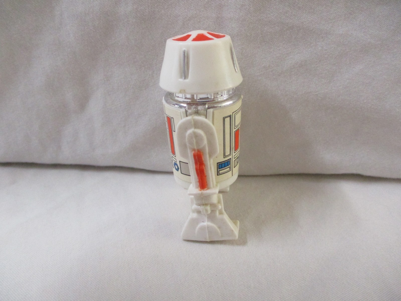 R5-D4 (Arfive-Defour) sold