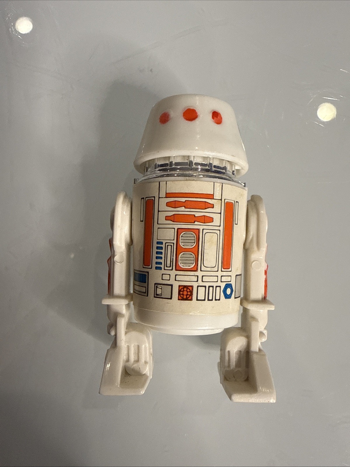 R5-D4 (Arfive-Defour) sold