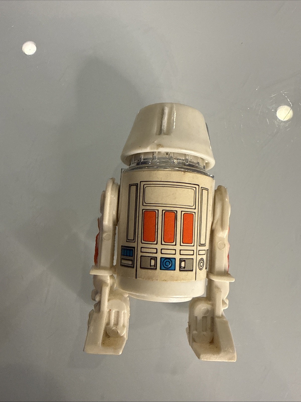 R5-D4 (Arfive-Defour) sold