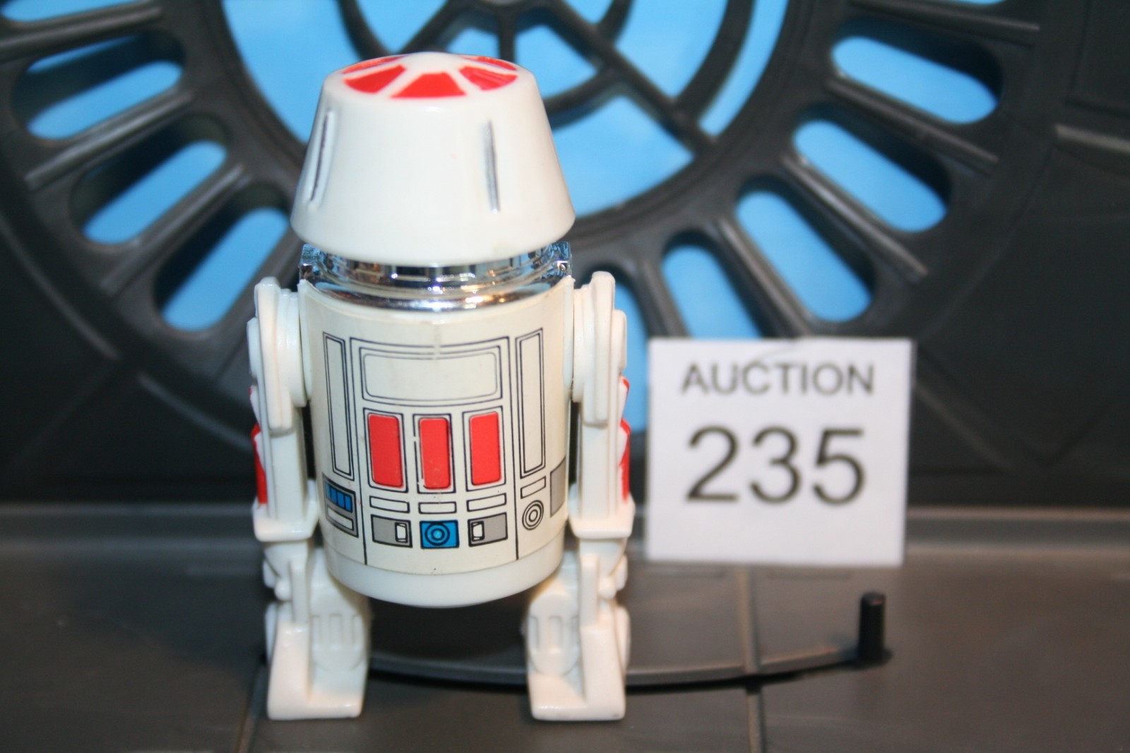 R5-D4 (Arfive-Defour) sold