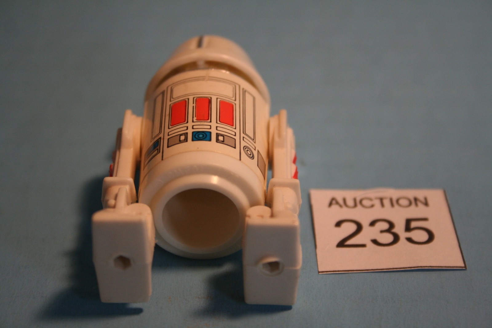 R5-D4 (Arfive-Defour) sold