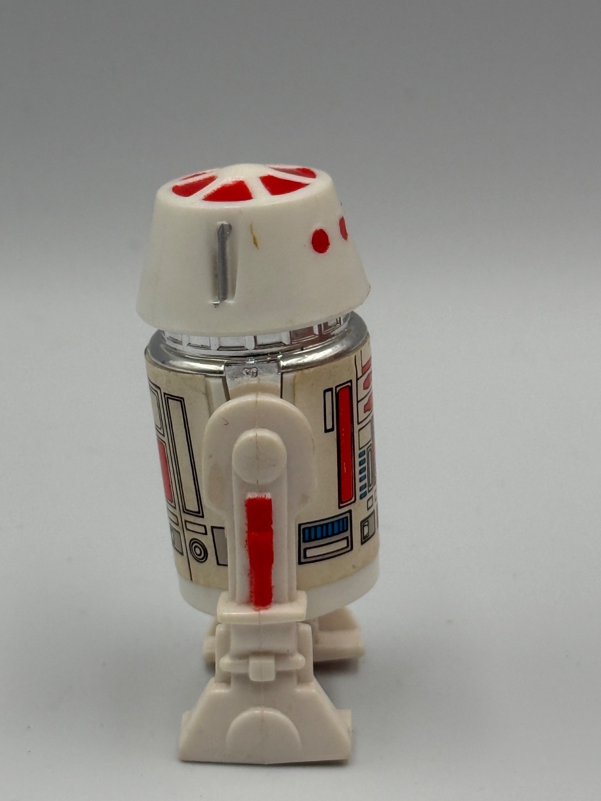 R5-D4 (Arfive-Defour) sold