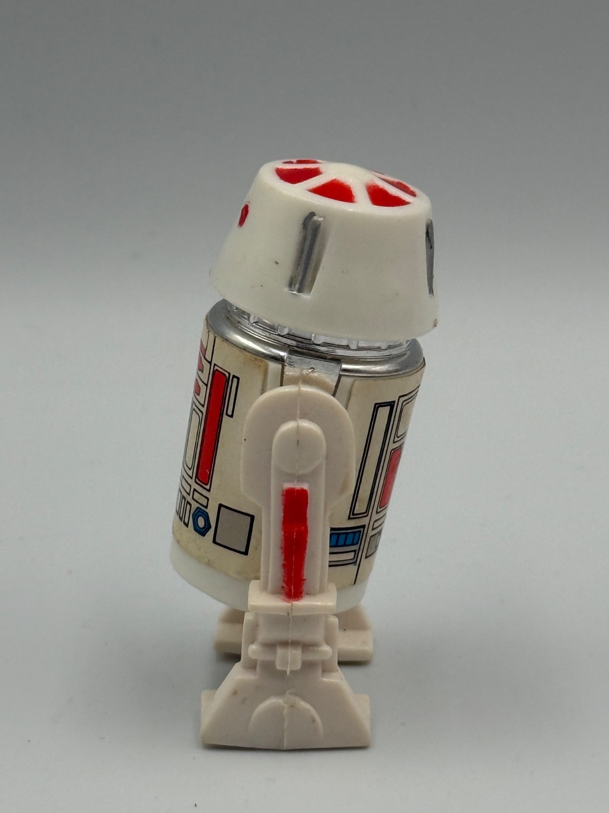R5-D4 (Arfive-Defour) sold