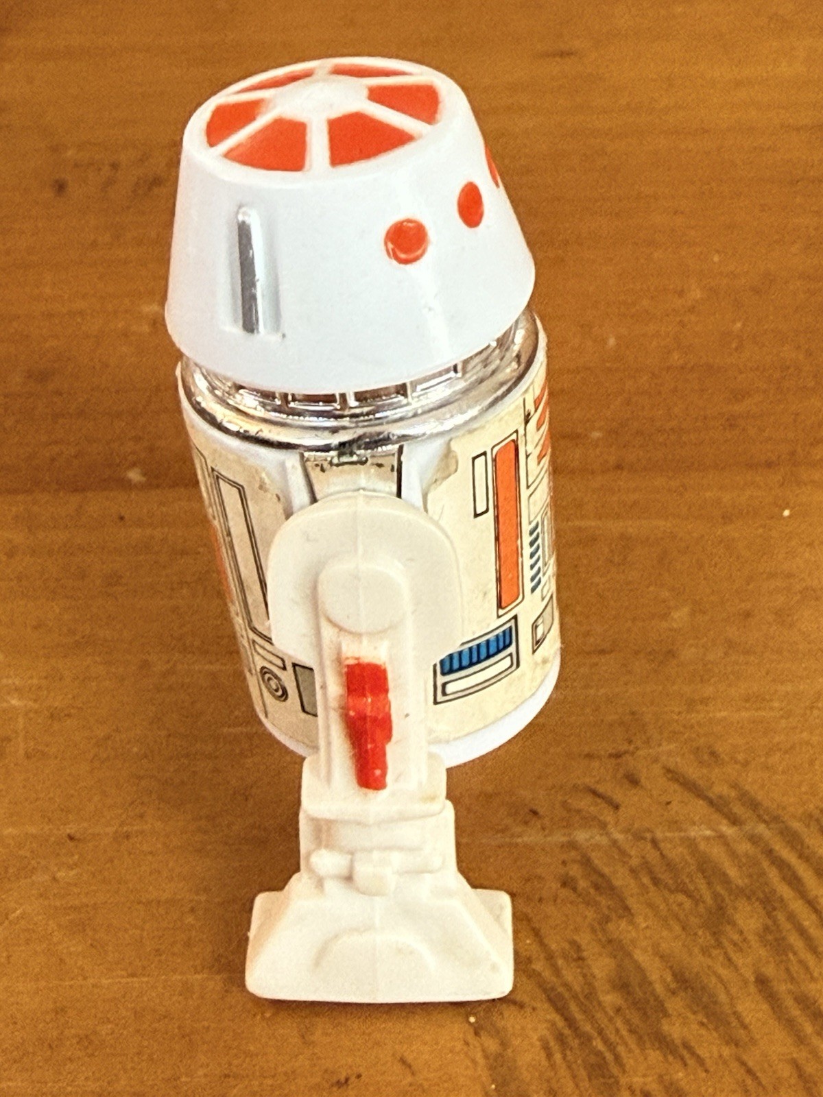 R5-D4 (Arfive-Defour) sold