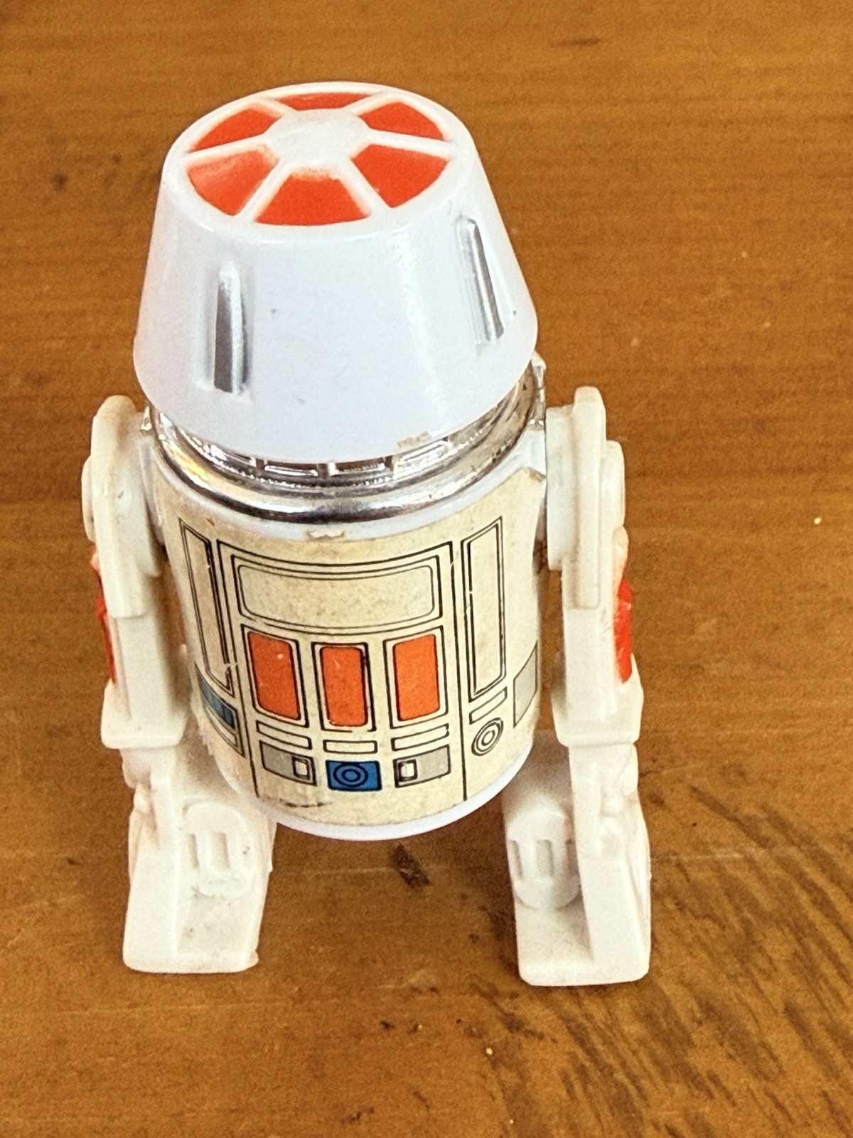 R5-D4 (Arfive-Defour) sold