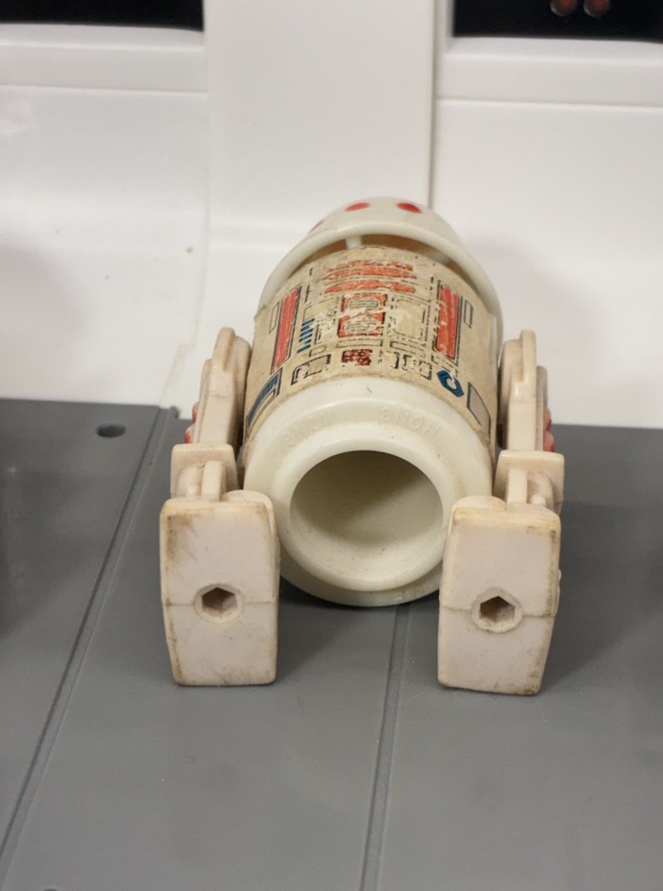 R5-D4 (Arfive-Defour) sold
