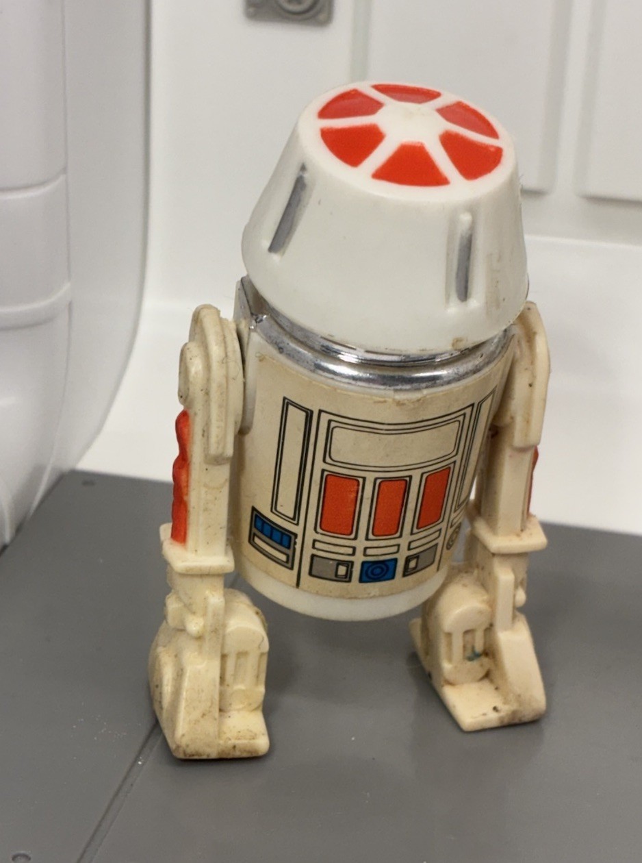 R5-D4 (Arfive-Defour) sold