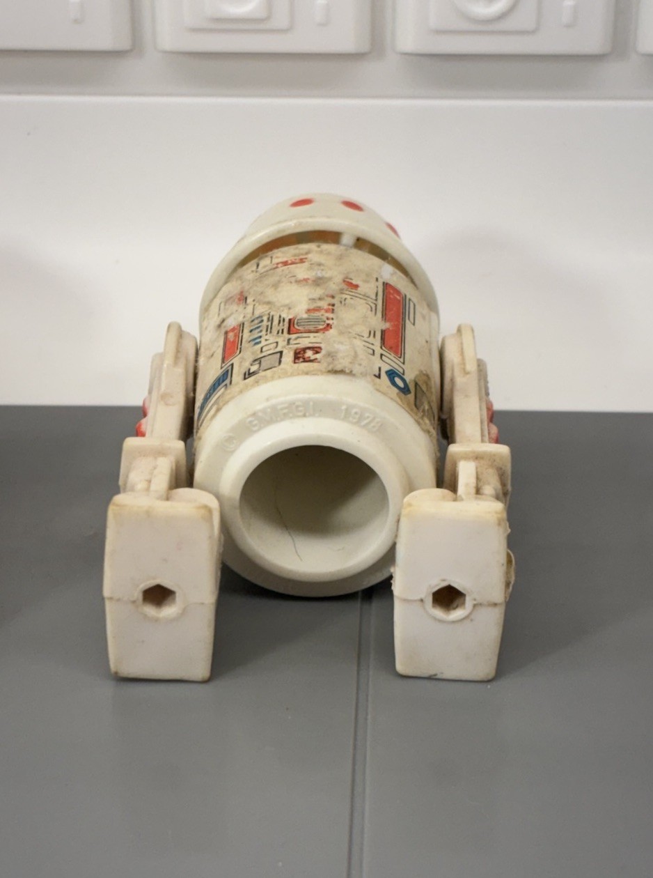 R5-D4 (Arfive-Defour) sold
