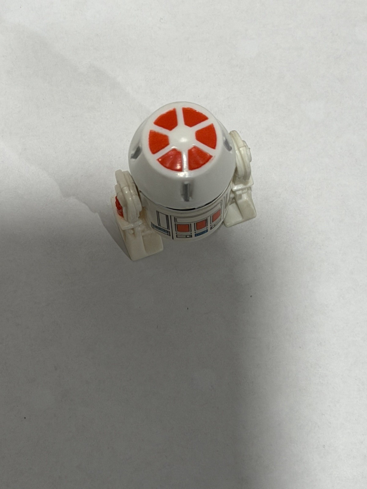 R5-D4 (Arfive-Defour) sold