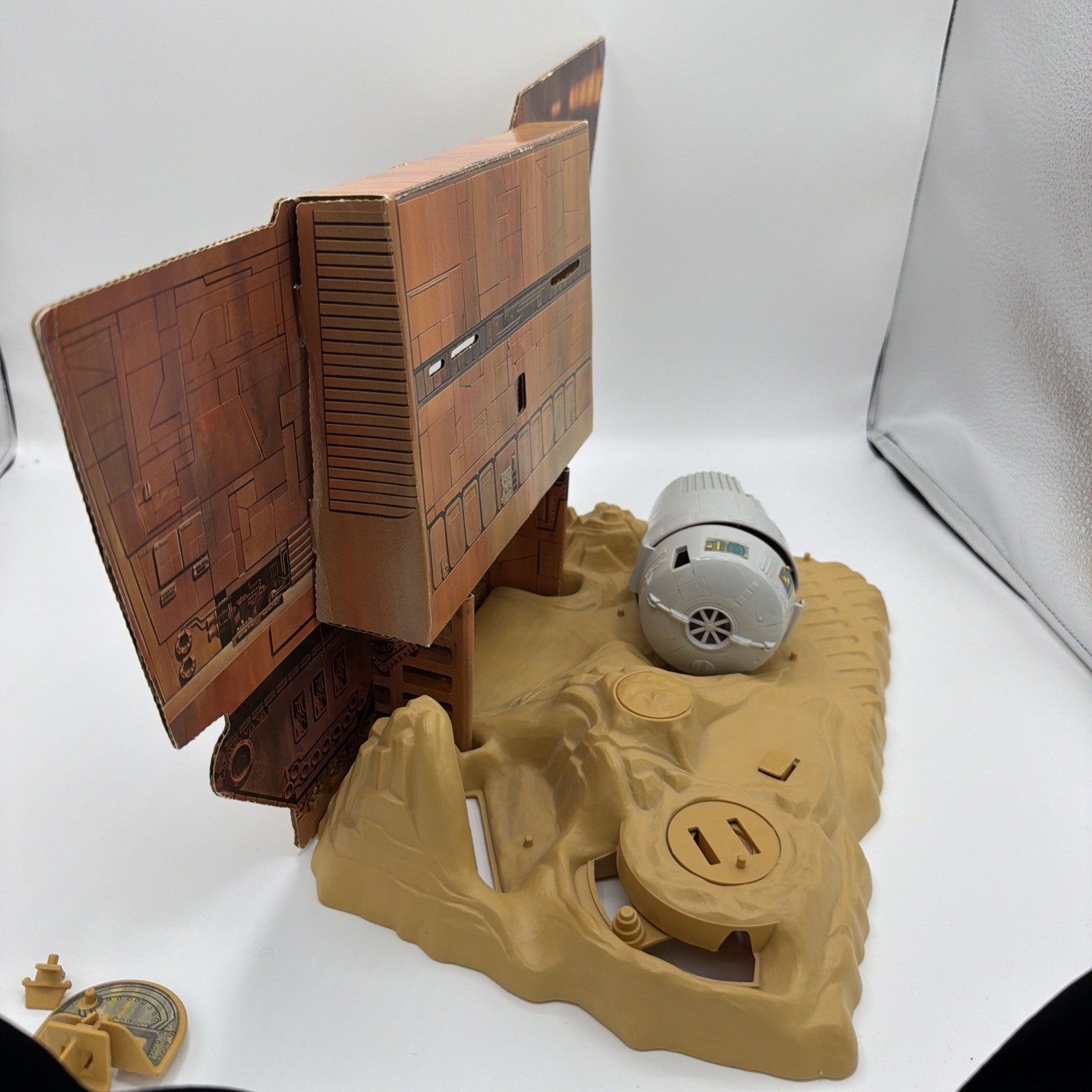 Land of the Jawas sold
