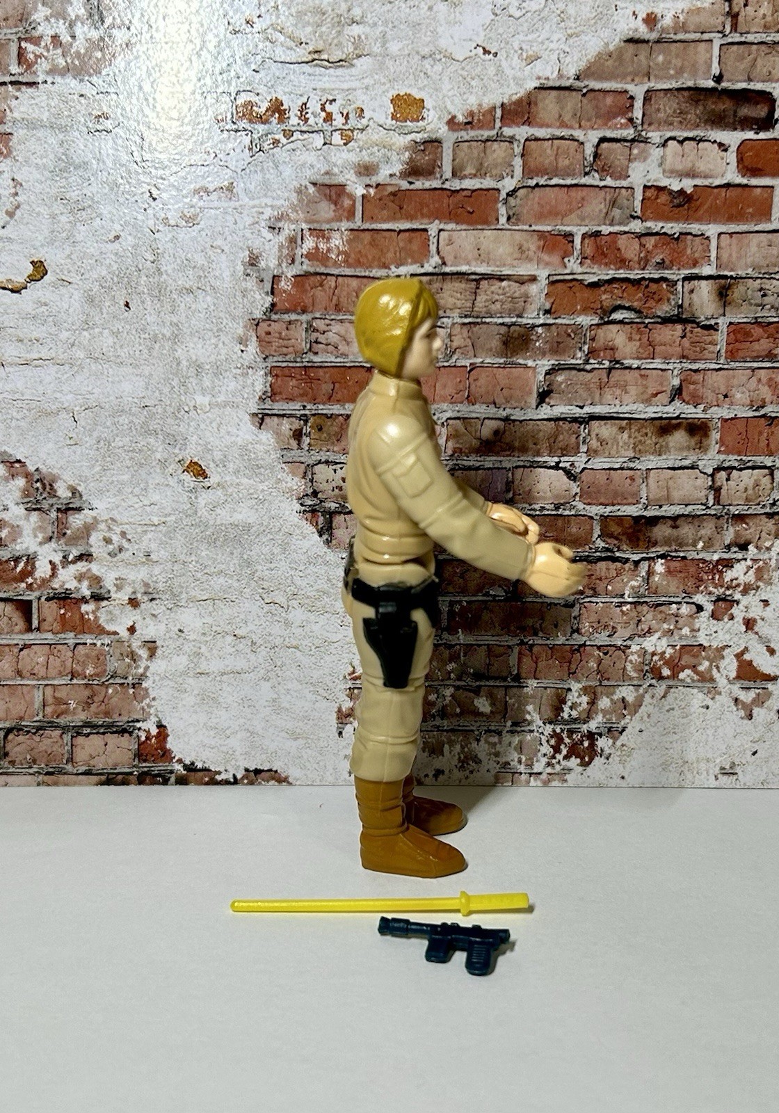 Luke Skywalker (Bespin Fatigues) sold