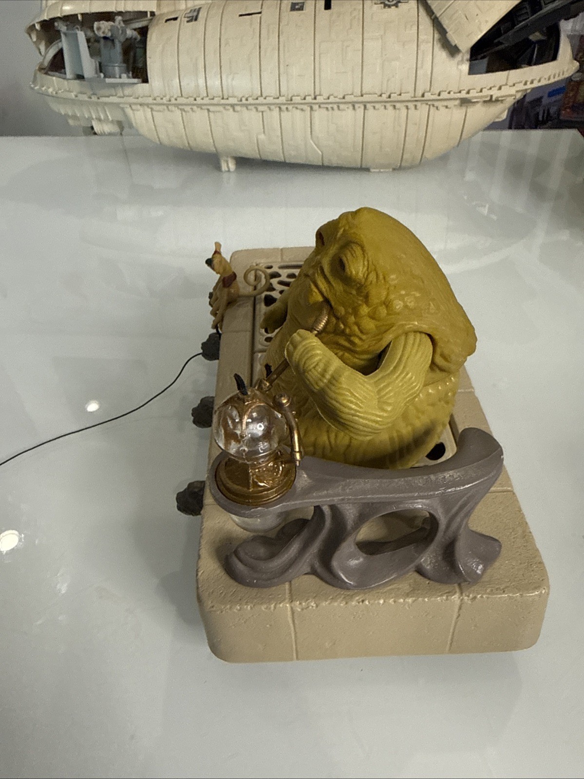 Jabba the Hutt Action Playset sold