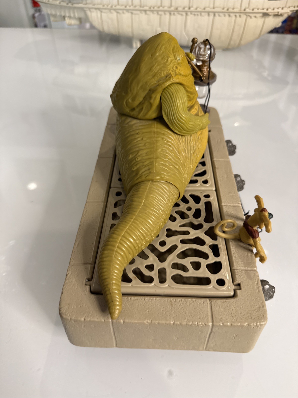 Jabba the Hutt Action Playset sold